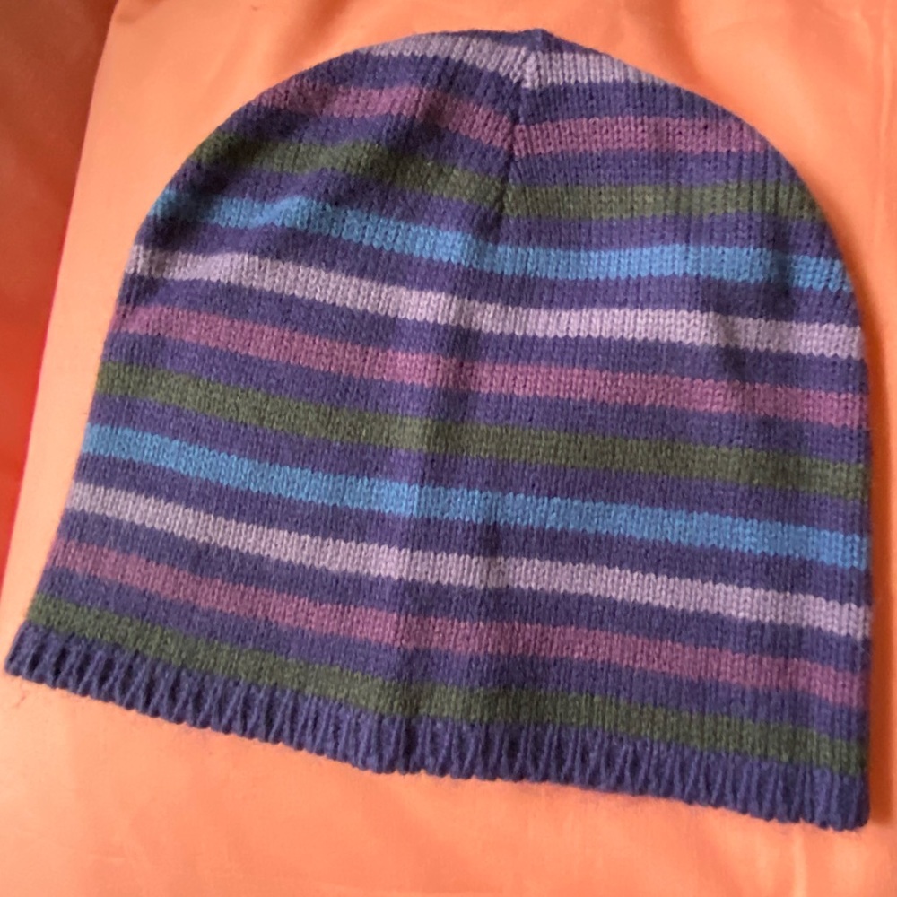 Simply Vera Wang colorful Knitted hat